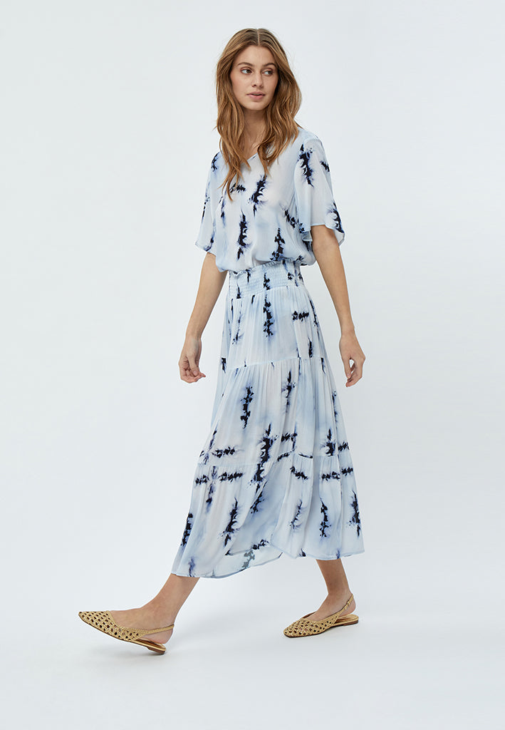 Desires Bina Smock Blouse Blouse 1041P Dusty Blue Print