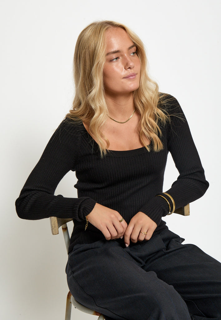 Desires DSAneli Rib Square Neck Long Sleeve Top Top 9000 Black