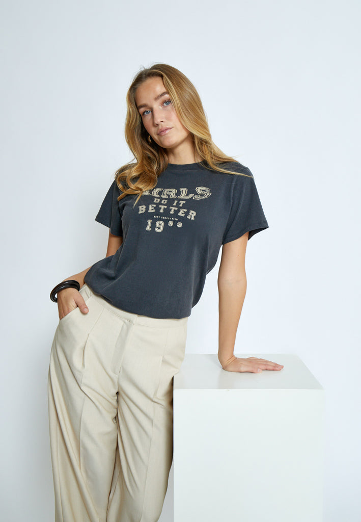 Desires DSElise T-Shirt T-Shirt 2101 Ebony Grey