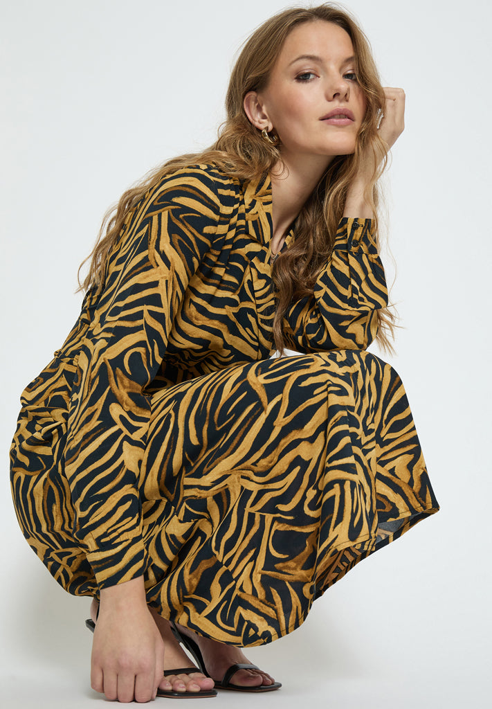 Desires DSFaith Long Sleeve Midi Dress Dress 9000P Black Print