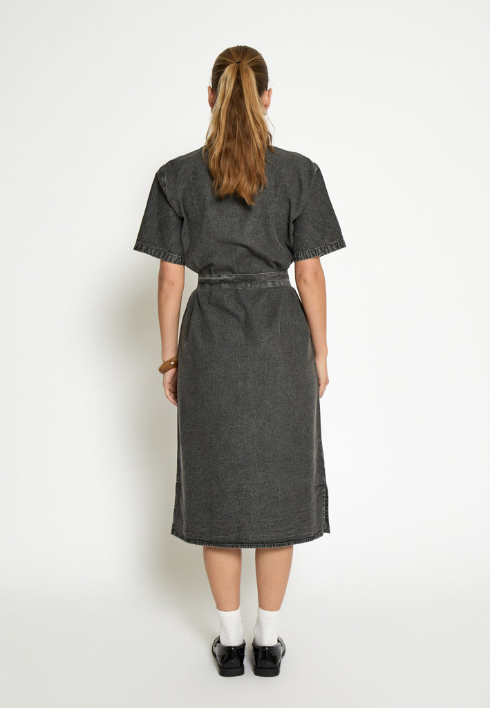 Desires DSIris Midi Shirt Dress Dress 4532 Grey Wash