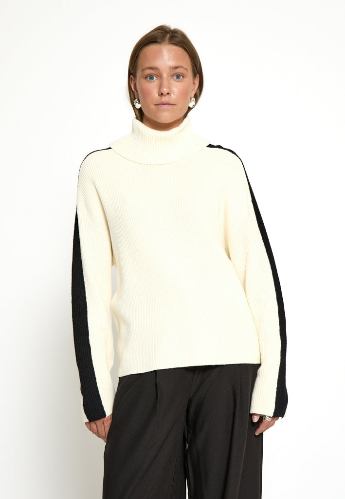 Desires DSLeandra Knit Pullover Pullover 0065 Antique White