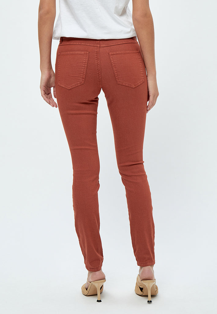Desires DSLola Garment Dye MW Jeans 6725 PICANTE