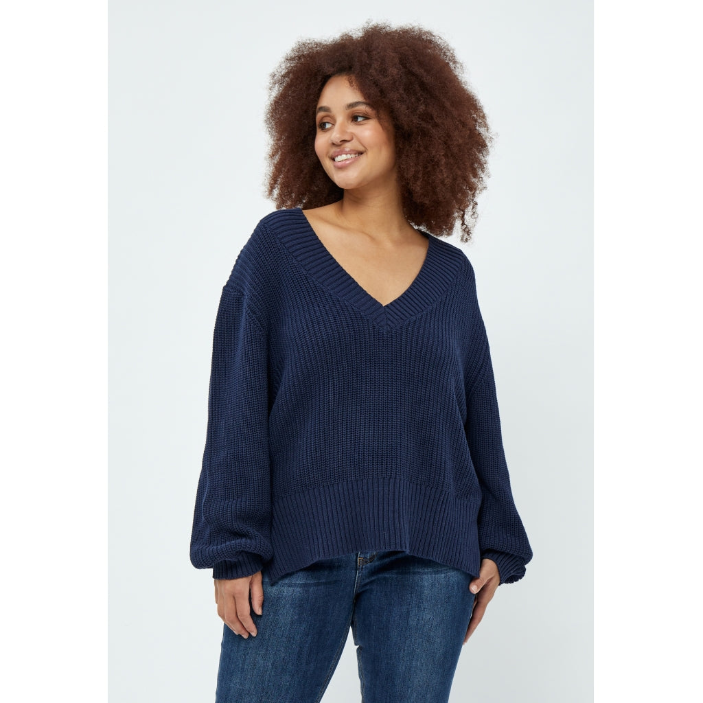 Peppercorn Destina V-Neck Pullover Curve Pullover 2318 MIDNIGHT NAVY