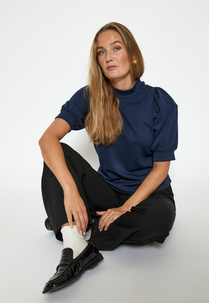 Peppercorn Dicette Puff Sweat Sweatshirt 1550 NAVY