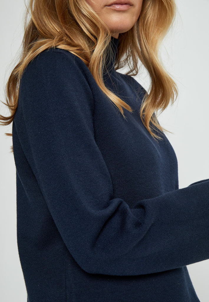 Minus Lupi High Neck Knit Pullover Pullover 2994 SKY CAPTAIN