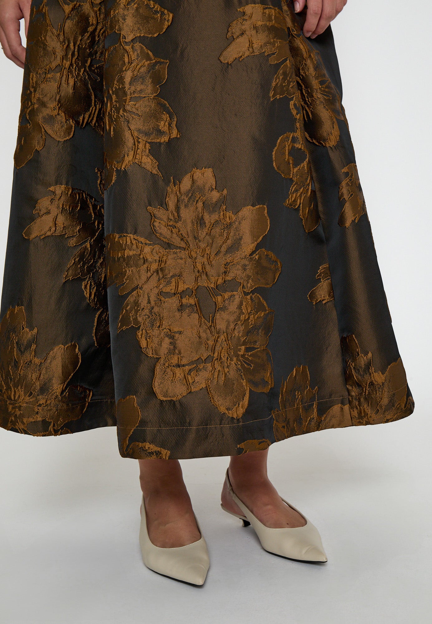 Minus MSAndie Midi Skirt Skirt 3681 Tiramisu