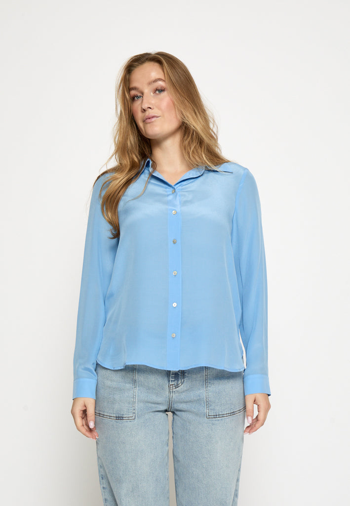 Minus MSCaty Silk Shirt Shirt 2284 Skyway Blue