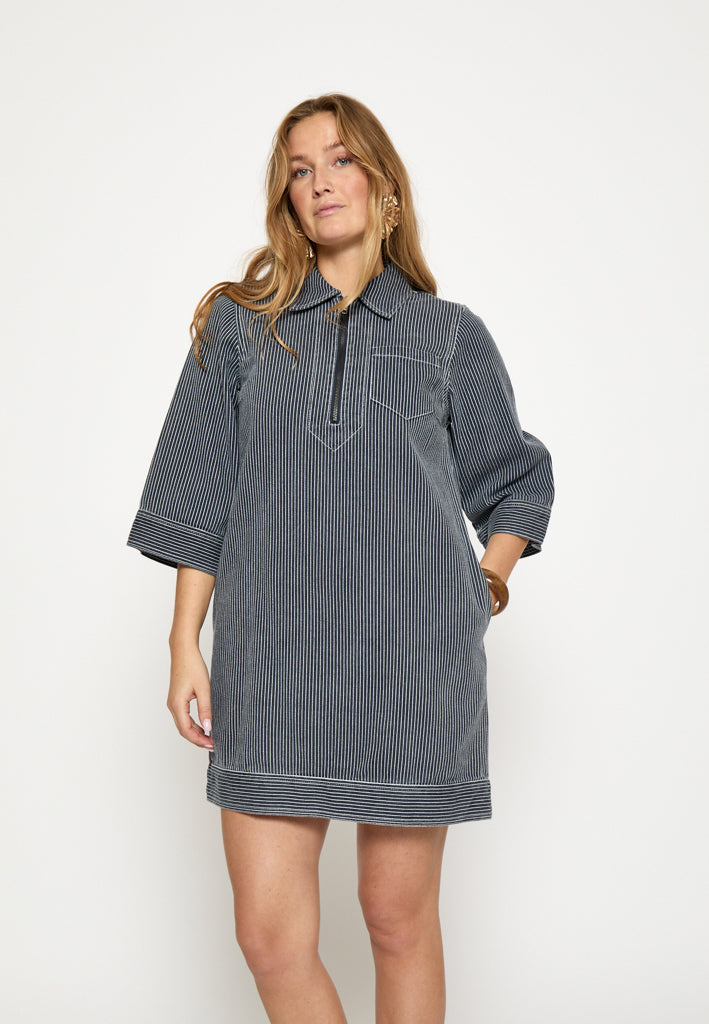 Minus MSChanni Short Dress Dress 537S Dark Denim Stripe