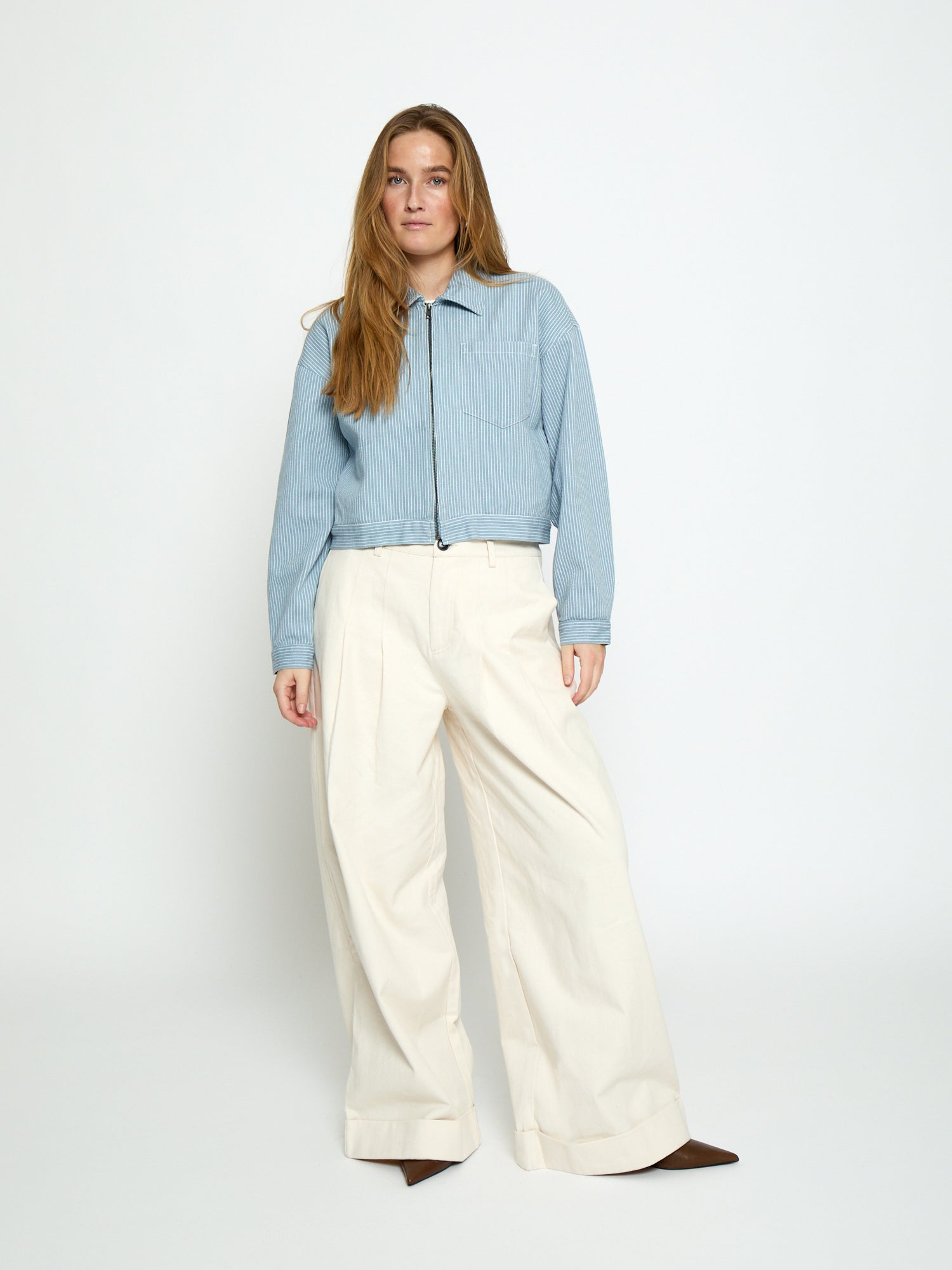 Minus MSChanni Short Jacket Jacket 001S Light denim Strip.