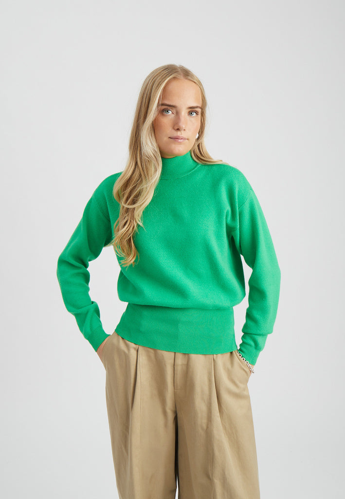 Minus Jose Strik Turtleneck - Apple Green