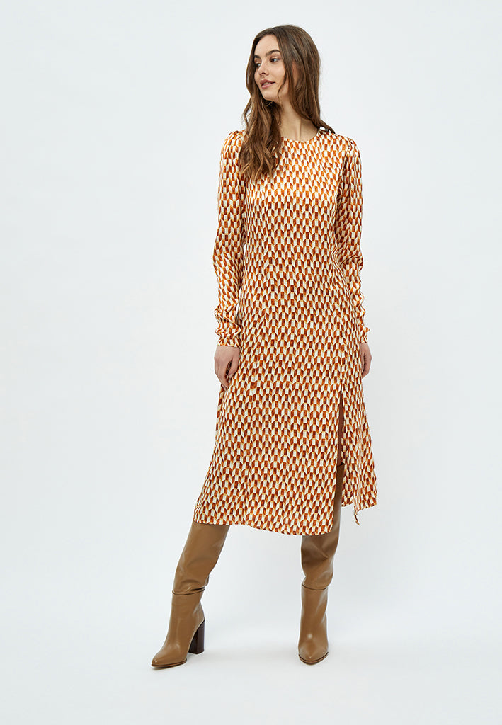 Minus MSKassaria GRS Dress Dress 9458P Desert Sand Graphic Print