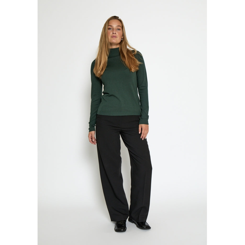 Minus MSLana Roll Neck Knit Pullover 4112 Jungle Green