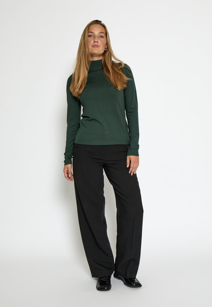 Minus MSLana Roll Neck Knit Pullover 4112 Jungle Green