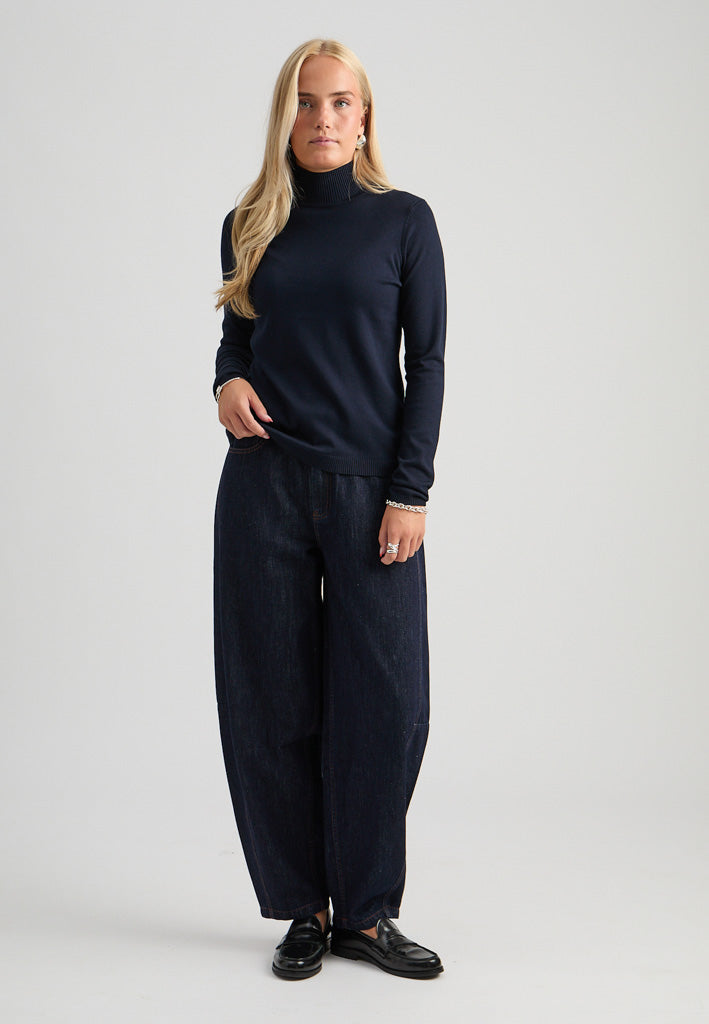Minus MSLana Roll Neck Knit Pullover 5270 Black Iris