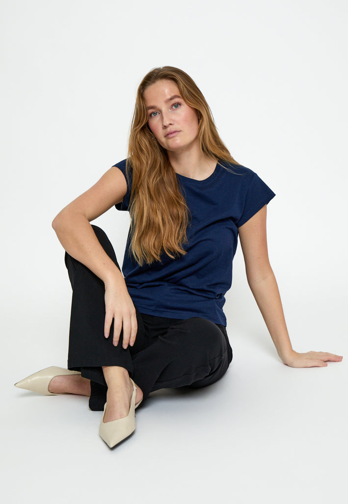 Minus MSLeti T-Shirt T-Shirt 5270 Black Iris