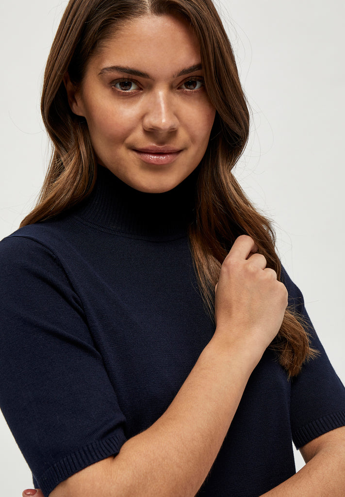 Minus MSLima Roll Neck Knit T-Shirt 542 Black Iris Solid