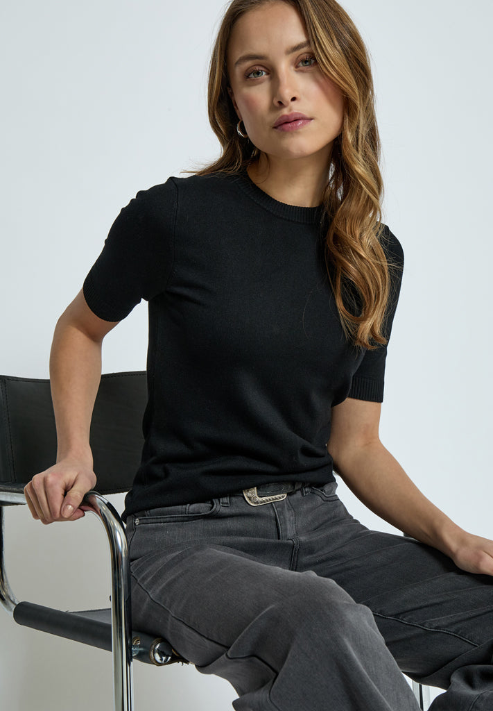 Minus MSPamela Knit T-Shirt T-Shirt 100 Black