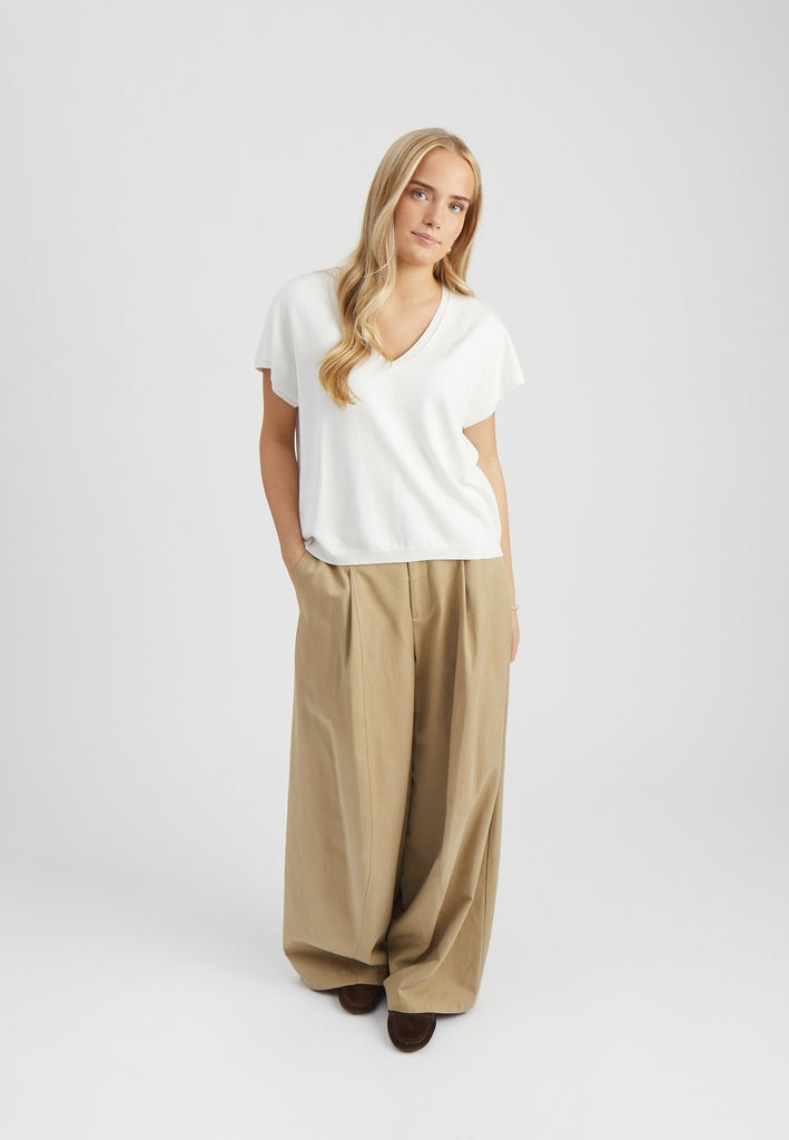 Minus Peyton Batsleeve Knit T-Shirt Pullover - Gebrochenes weiß