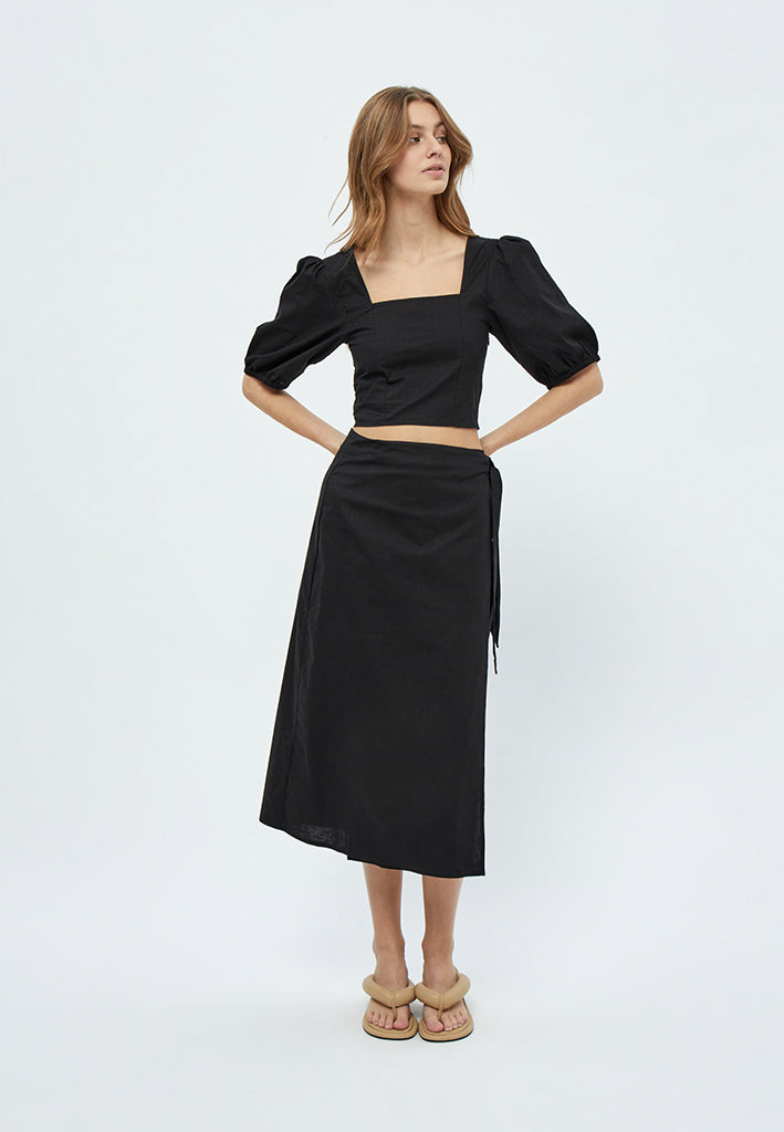 Minus MSShelba Linen Wrap Skirt Skirt 100 Black