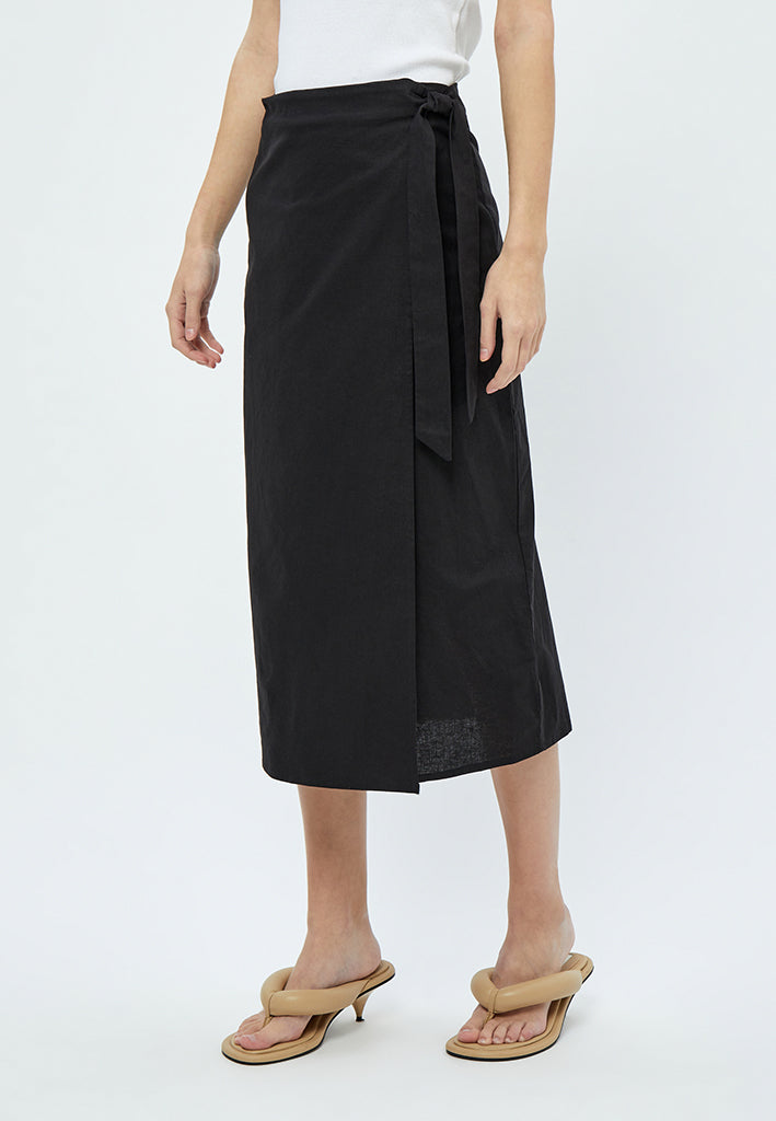Minus MSShelba Linen Wrap Skirt Skirt 100 Black