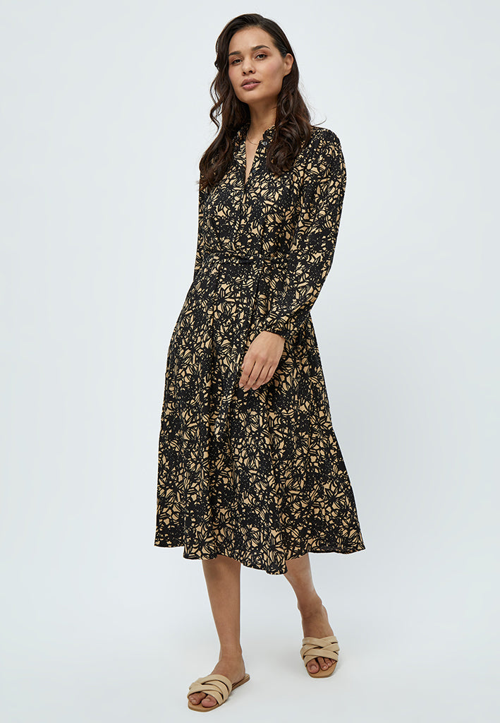 Peppercorn Malene Midi Dress Dress 9000P Black Print