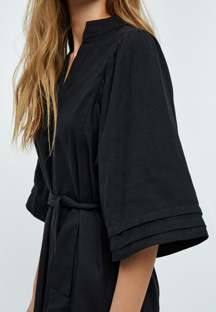 Peppercorn Melonie Bell Sleeve Dress Dress 9000 Black