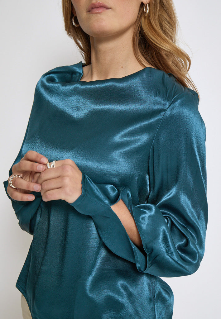 Peppercorn Olanna Long Sleeve Drape Blouse Blouse 1036 Legion Blue