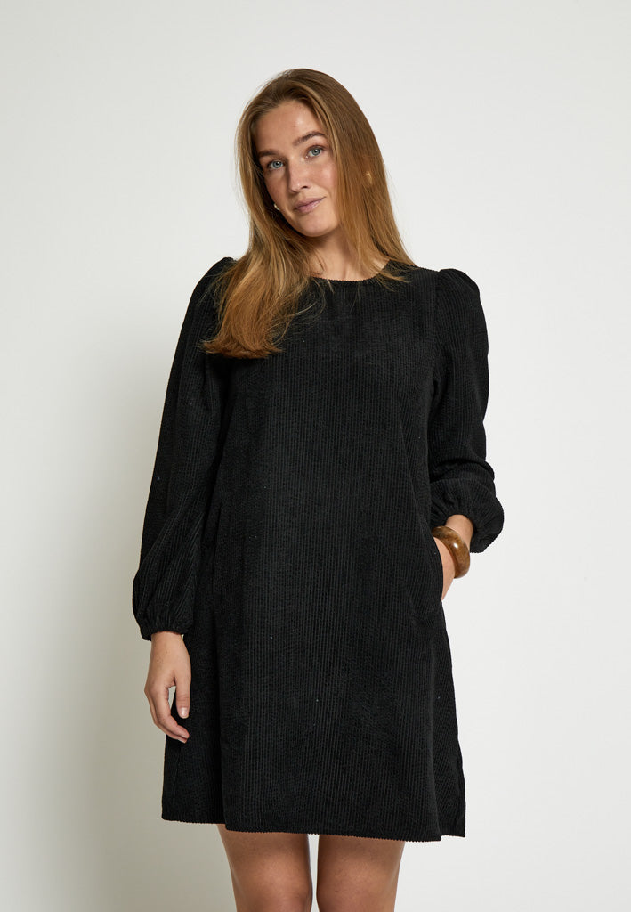 Peppercorn PCBetty Short Dress Dress 9000 Black