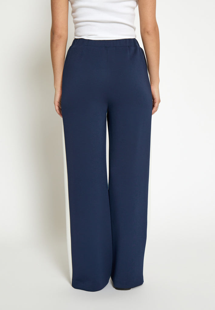Peppercorn PCDicette Track Pant Pant 5270 Black Iris