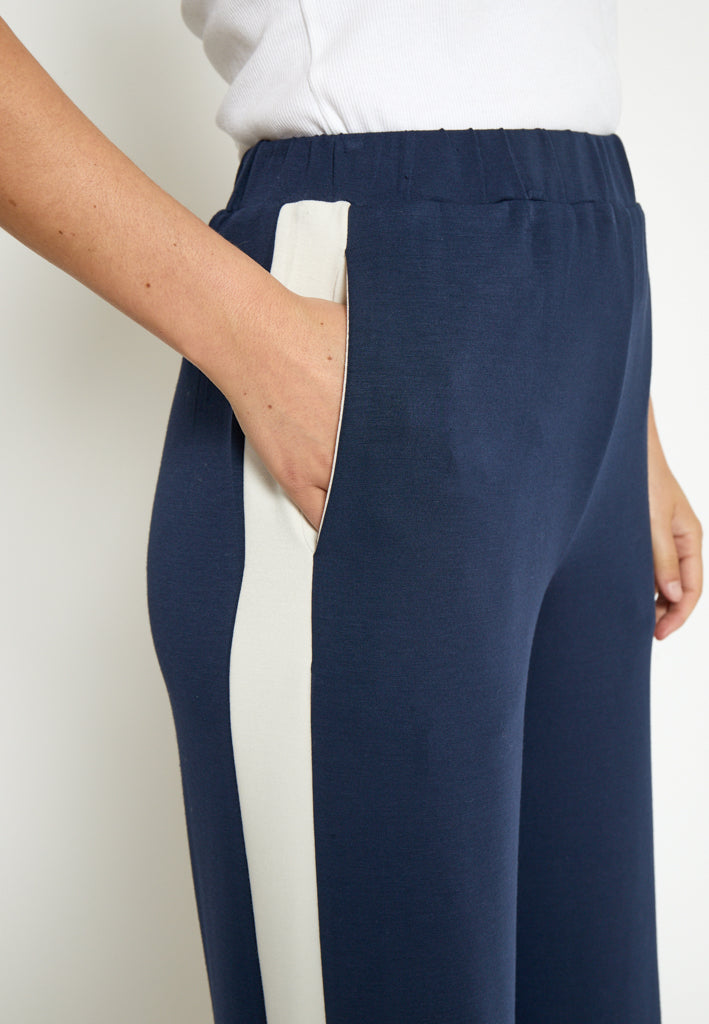 Peppercorn PCDicette Track Pant Pant 5270 Black Iris