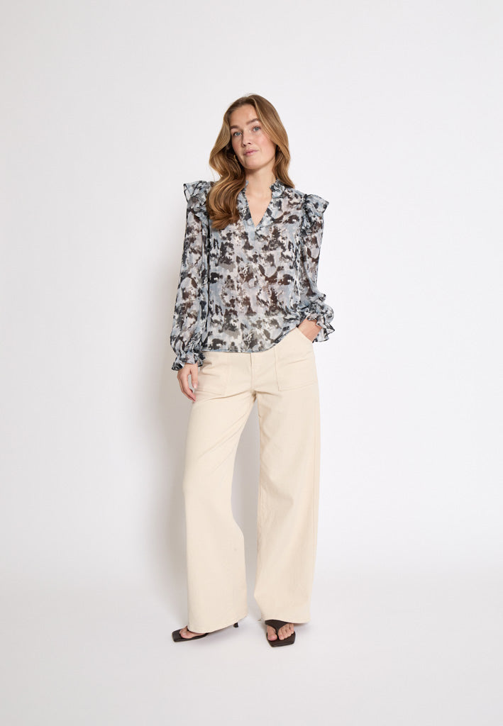 Peppercorn PCEleanor Printed Blouse Blouse 526P Limestone Gray Print