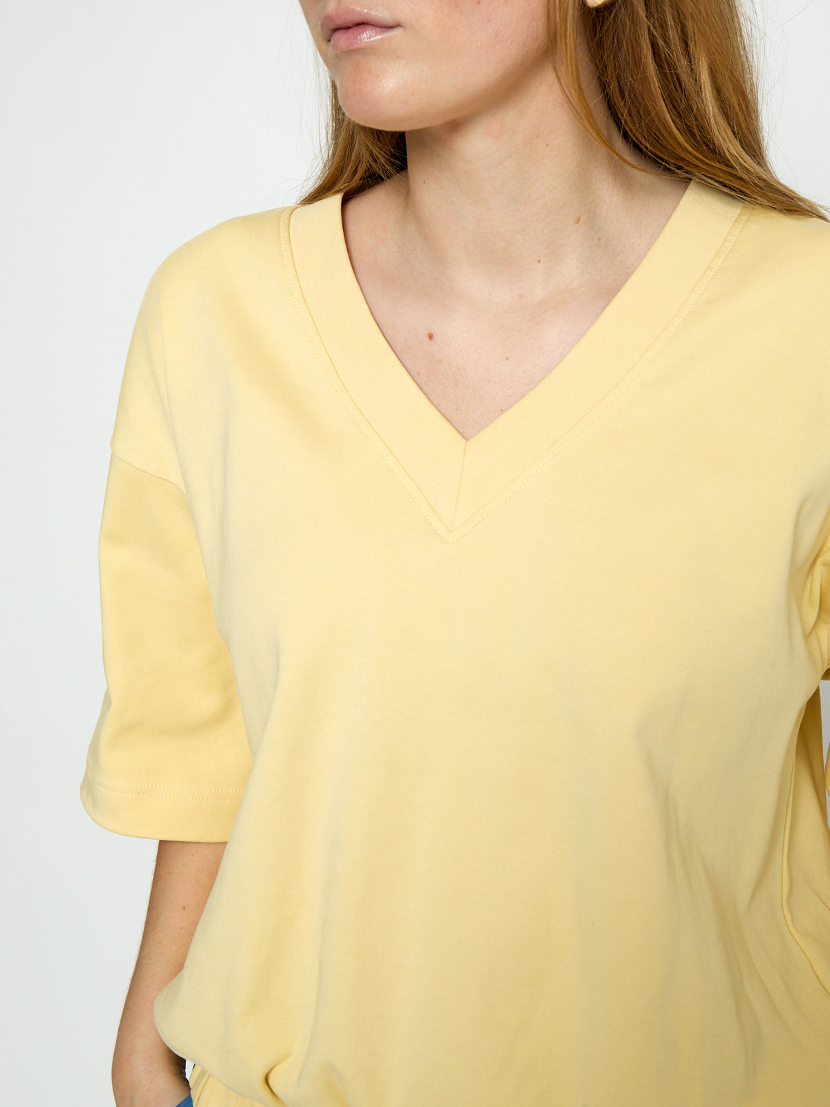 Peppercorn PCFiola GOTS V-neck Tshirt T-Shirt 267 Butter Yellow