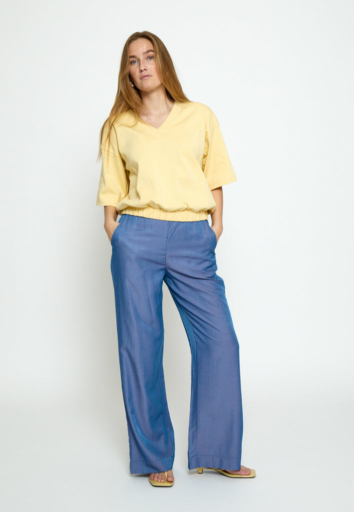 Peppercorn PCFiola GOTS V-neck Tshirt T-Shirt 267 Butter Yellow