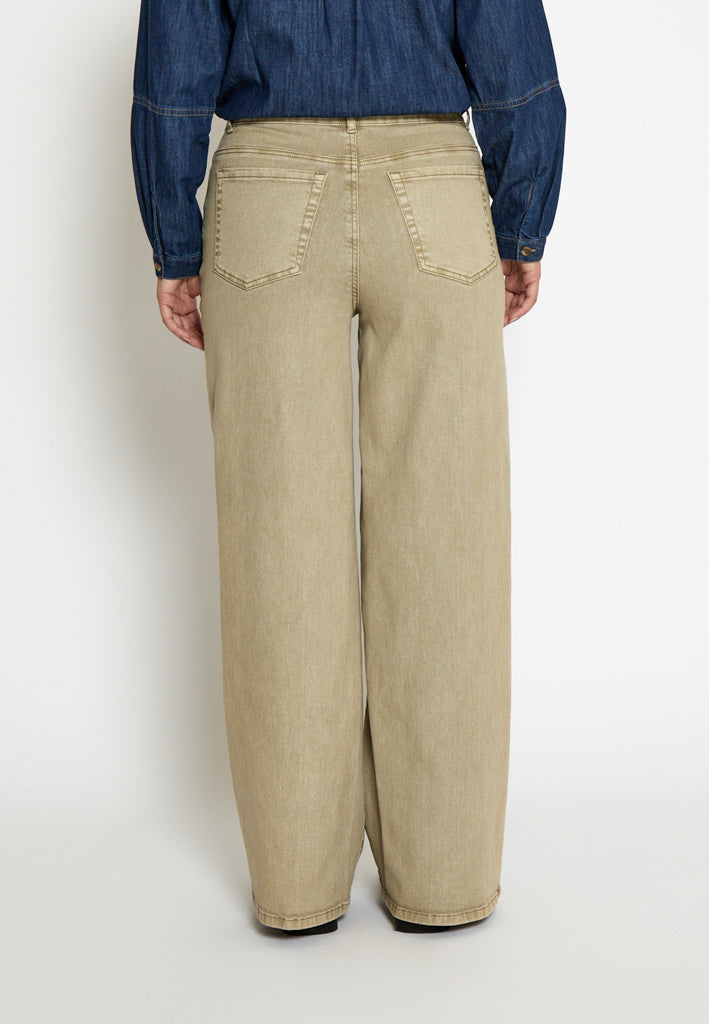 Peppercorn PCFlora Jeans Jeans 4224 Spray Green