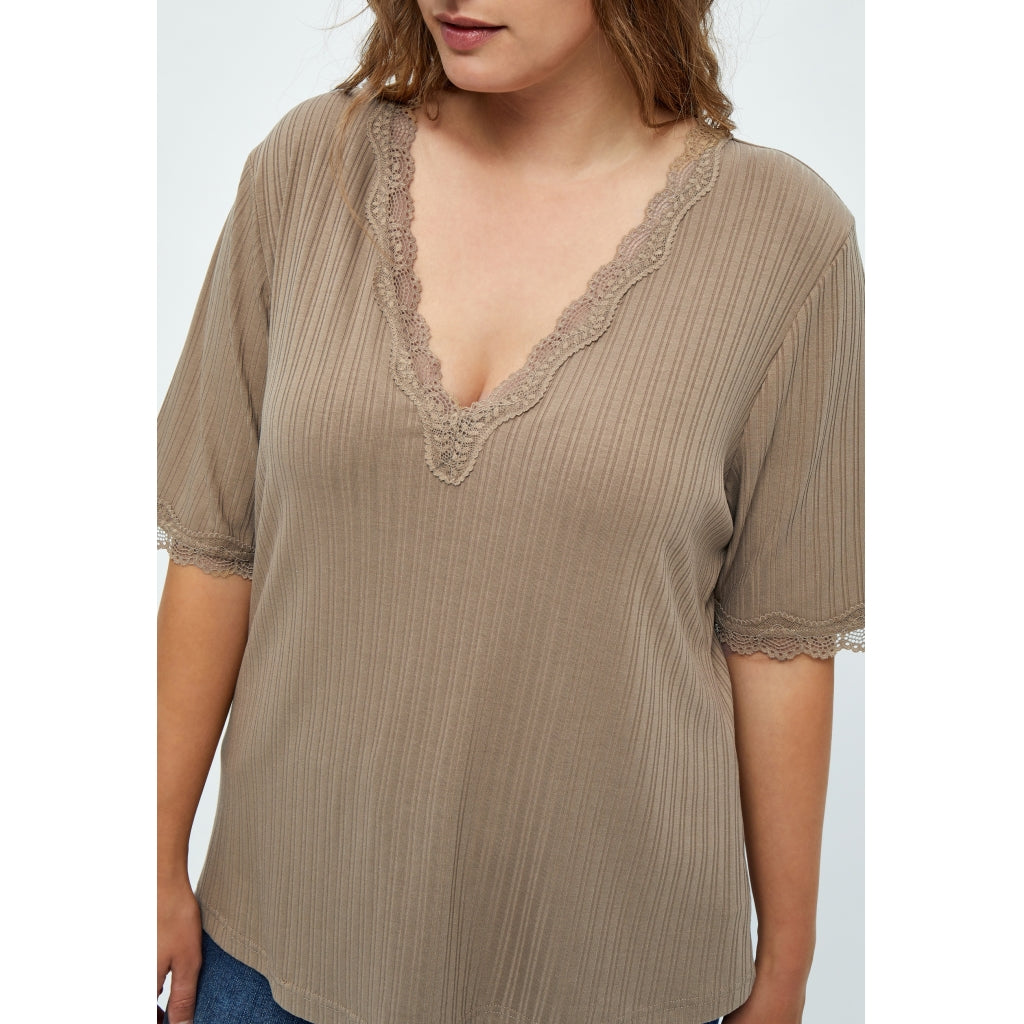 Peppercorn PCGai Lace Blouse Curve Blouse 0273M Warm Sand Melange
