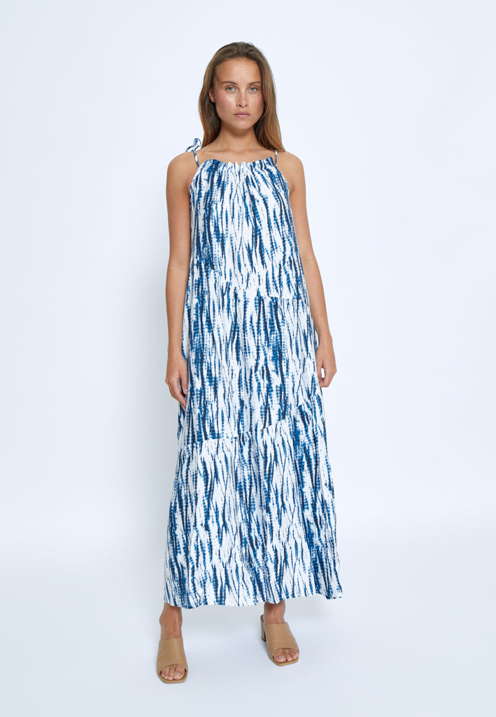 Peppercorn PCGigi Maxi Dress Dress 5007P Palace Blue Print
