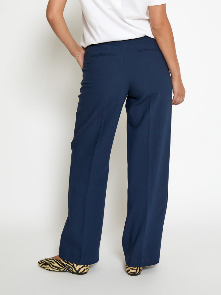 Peppercorn PCGina Straight Pant Pant 5270 Black Iris
