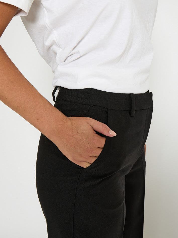 Peppercorn PCGina Straight Pant Pant 9000 Black