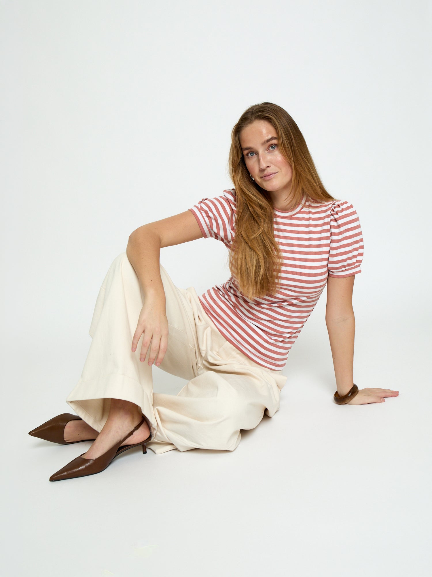 Peppercorn PCJohanna Striped GRS T-shirt T-Shirt 3000S Desert Sand Stri.