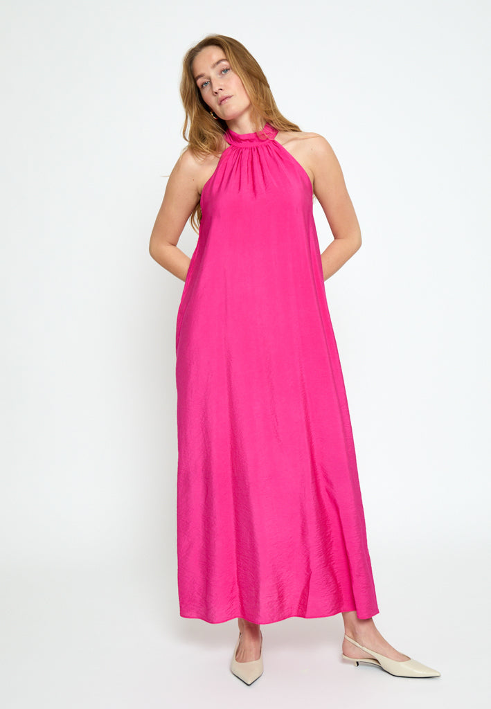 Peppercorn PCOpeya Solid Halterneck Dress Dress 7031 Fuchsia Fedora