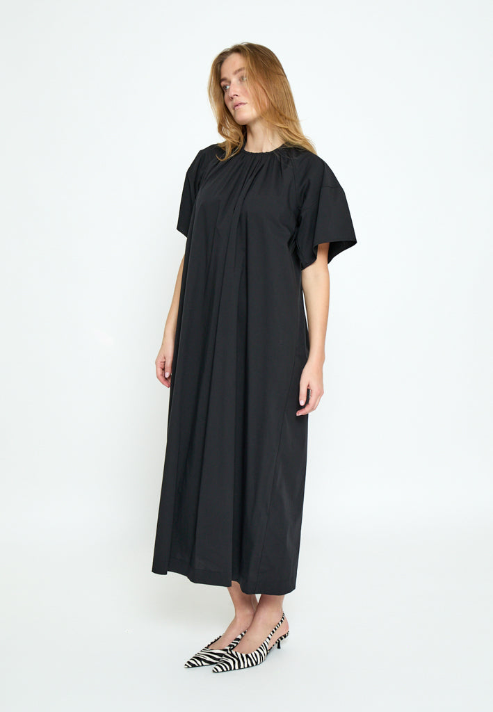 Peppercorn PCOtana Dress Dress 9000 Black