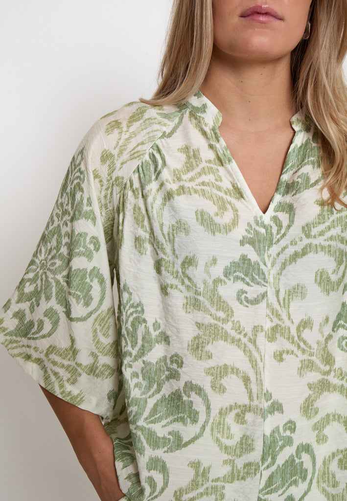Peppercorn PCOtella Blouse Blouse 3014P Nile Green Print