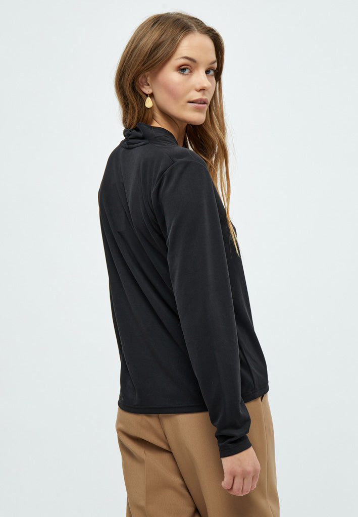 Peppercorn PCPayton V-Neck Long Sleeve Blouse Blouse 9000 Black