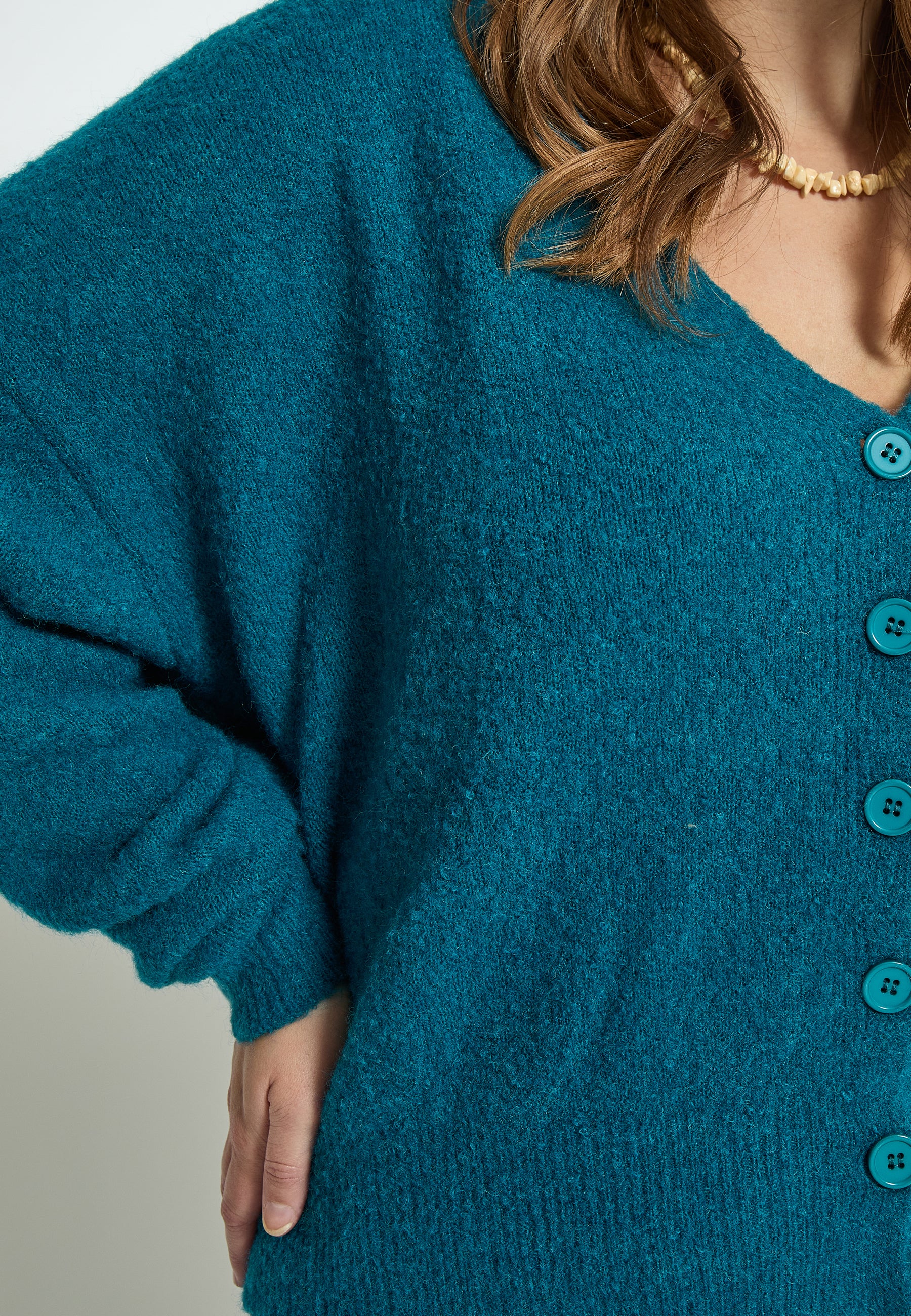 Peppercorn PCPearl V-Neck Long Sleeve Cardigan Curve Cardigans 2114 Ocean Depths