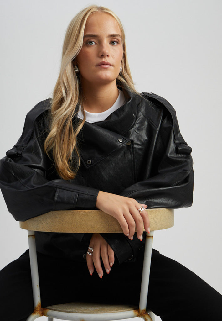 Peppercorn PCRawella Vegan Jacket Jacket 9000 Black