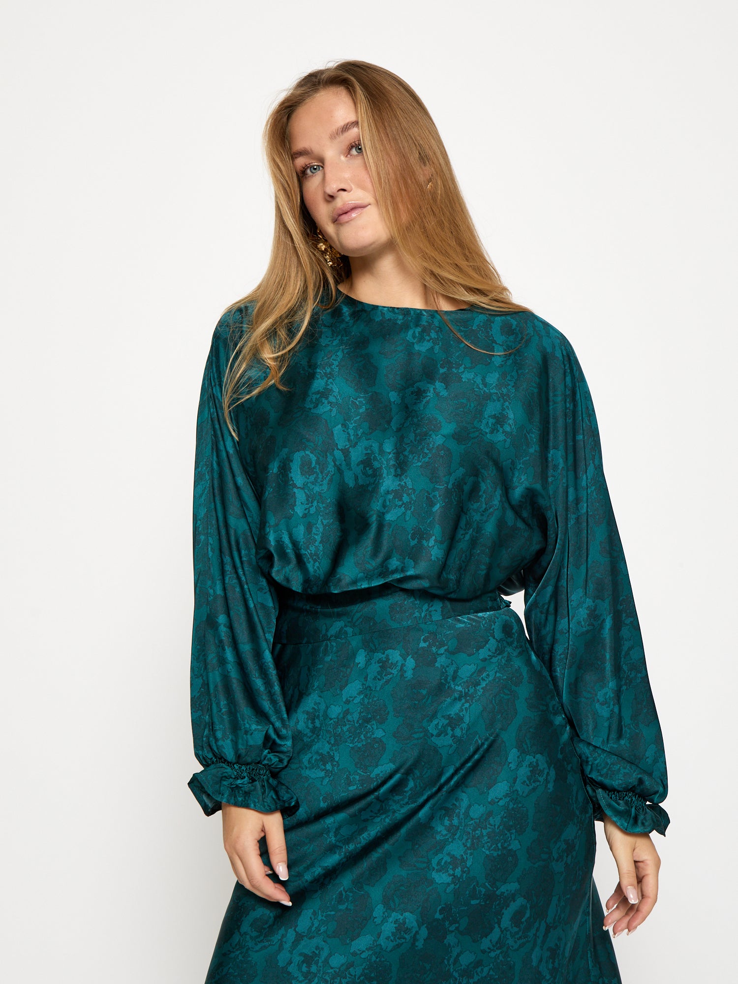 Peppercorn PCRaya Smock Blouse Blouse 2114P Ocean Depth Print