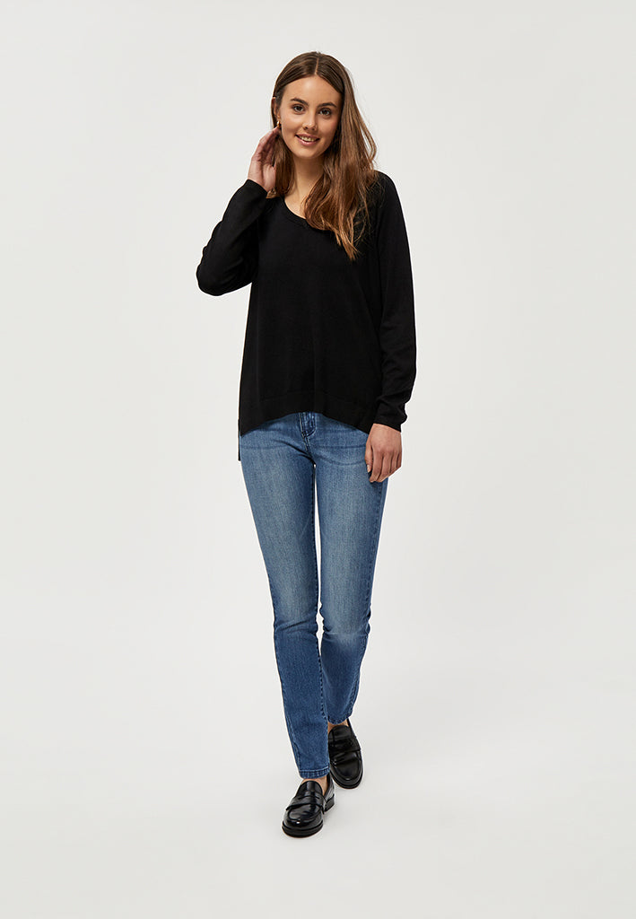 Peppercorn PCTana V Knit Pullover Pullover 9000 Black