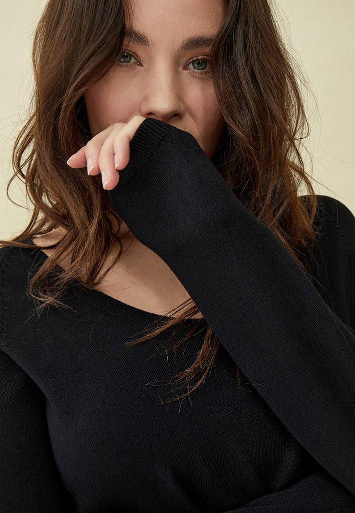 Peppercorn PCTana V Knit Pullover Pullover 9000 Black