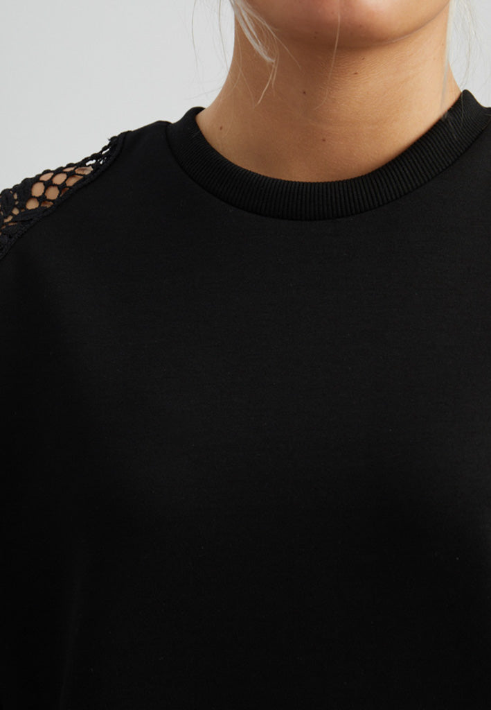 Peppercorn PCTomine GRS Lace Sweat Dress Dress 9000 Black